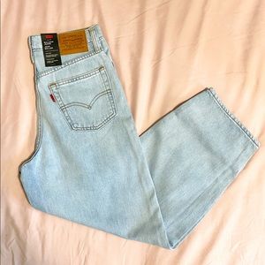 LEVIS WOMENS BALLOON LEG JEAN